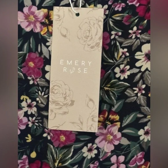 NWT Moody Floral Midi Dress - Black and Pink - Picture 4 of 8